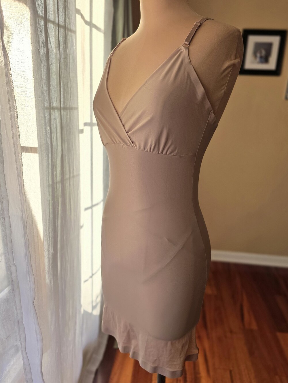 Warner’s Nude Shaping Full Slip Dress Cross Front Tummy Control Size L/XL
